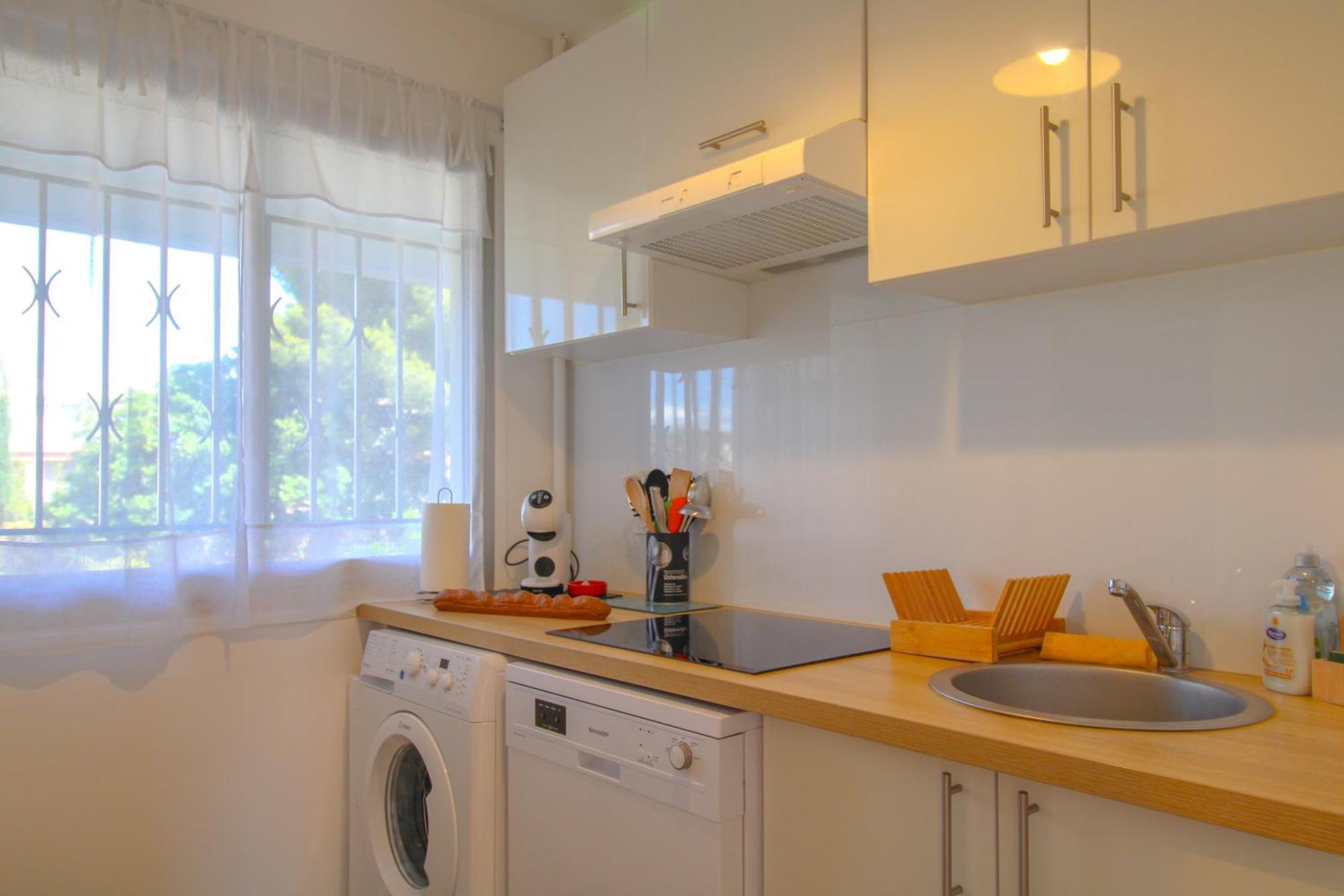 Le Republique By Apirent #Balcon #Climatisation #Parking Apartman Cannes Kültér fotó